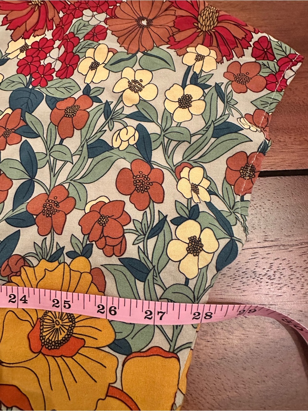 Natural Life Floral V-Neck Women’s Top - Multicolor - Picture 7 of 7